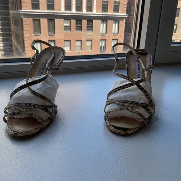 Manolo Blahnik snakeskin sandals - Picture 2 of 6
